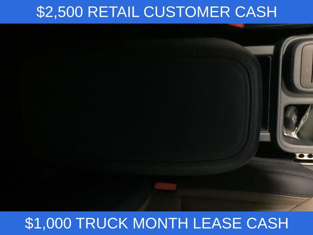 New 2025 Ford Maverick Lariat w/ 4K Tow Package image 14