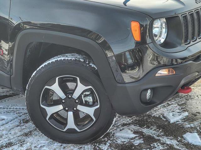 Certified 2022 Jeep Renegade Trailhawk image 4