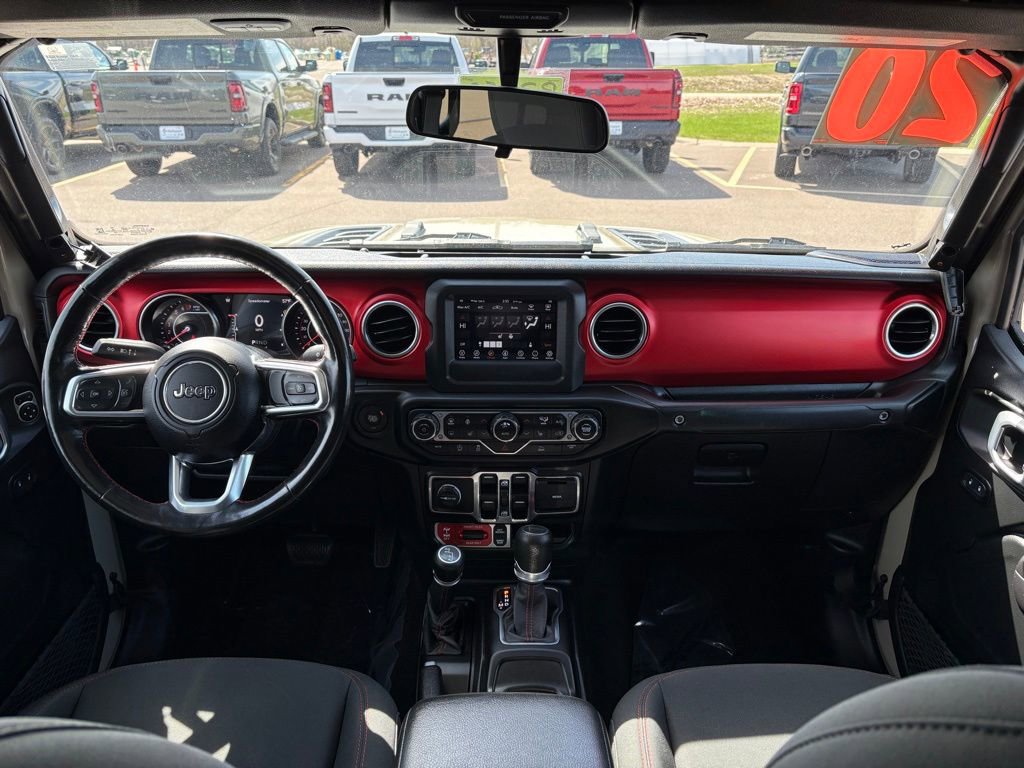 Used 2020 Jeep Gladiator Rubicon w/ LED Lighting Group AWD/4WD image 17