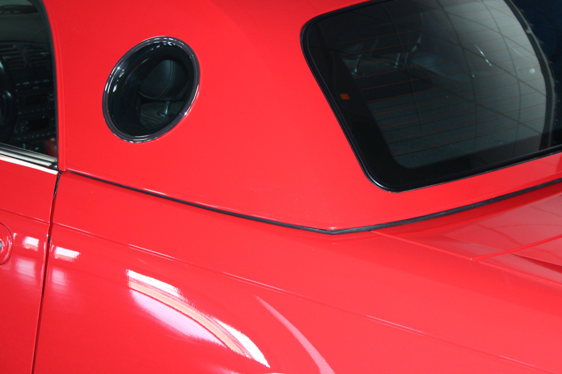Used 2005 Ford Thunderbird RWD image 20