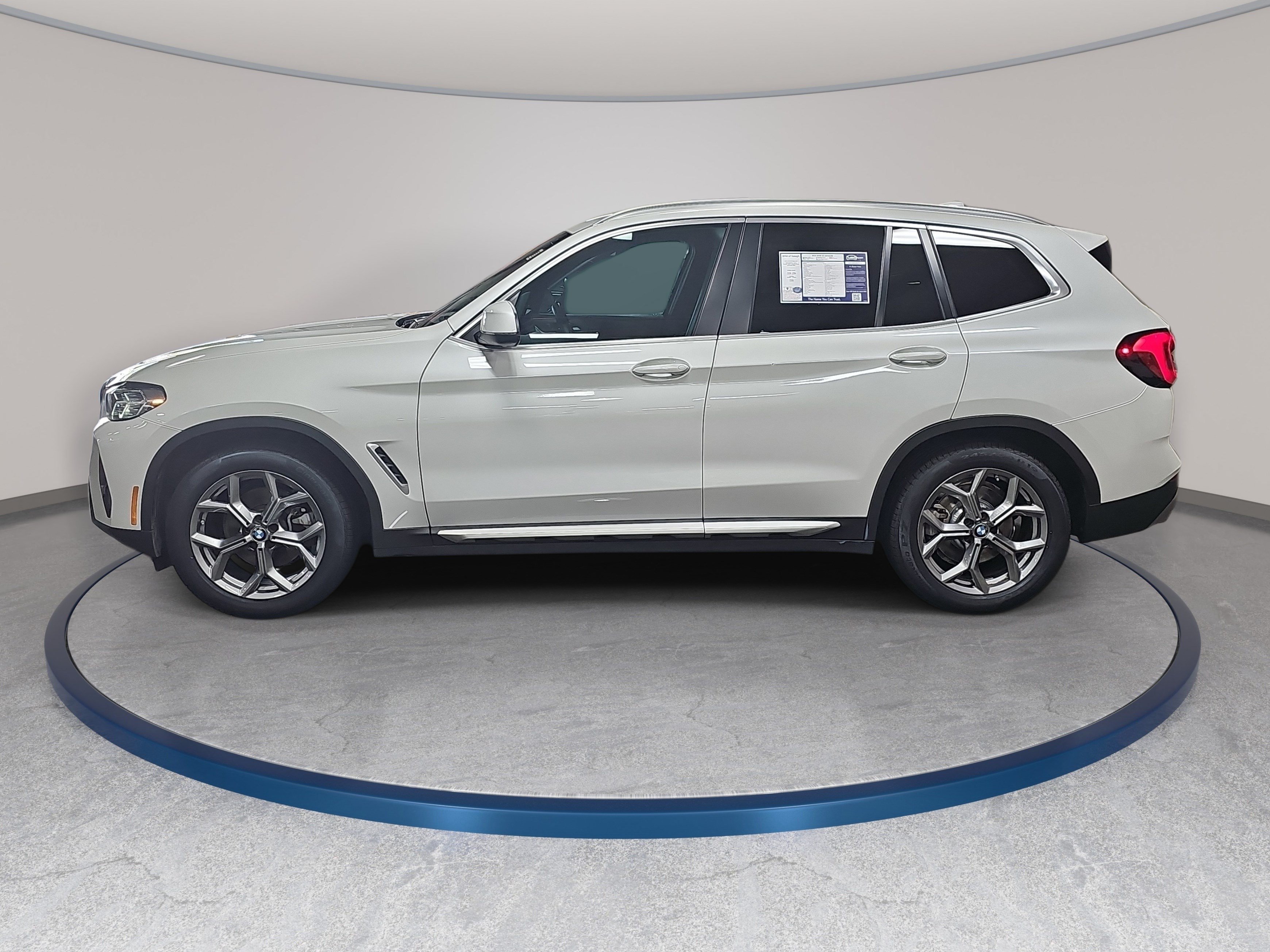 Certified 2024 BMW X3 xDrive30i w/ Premium Package AWD/4WD image 9