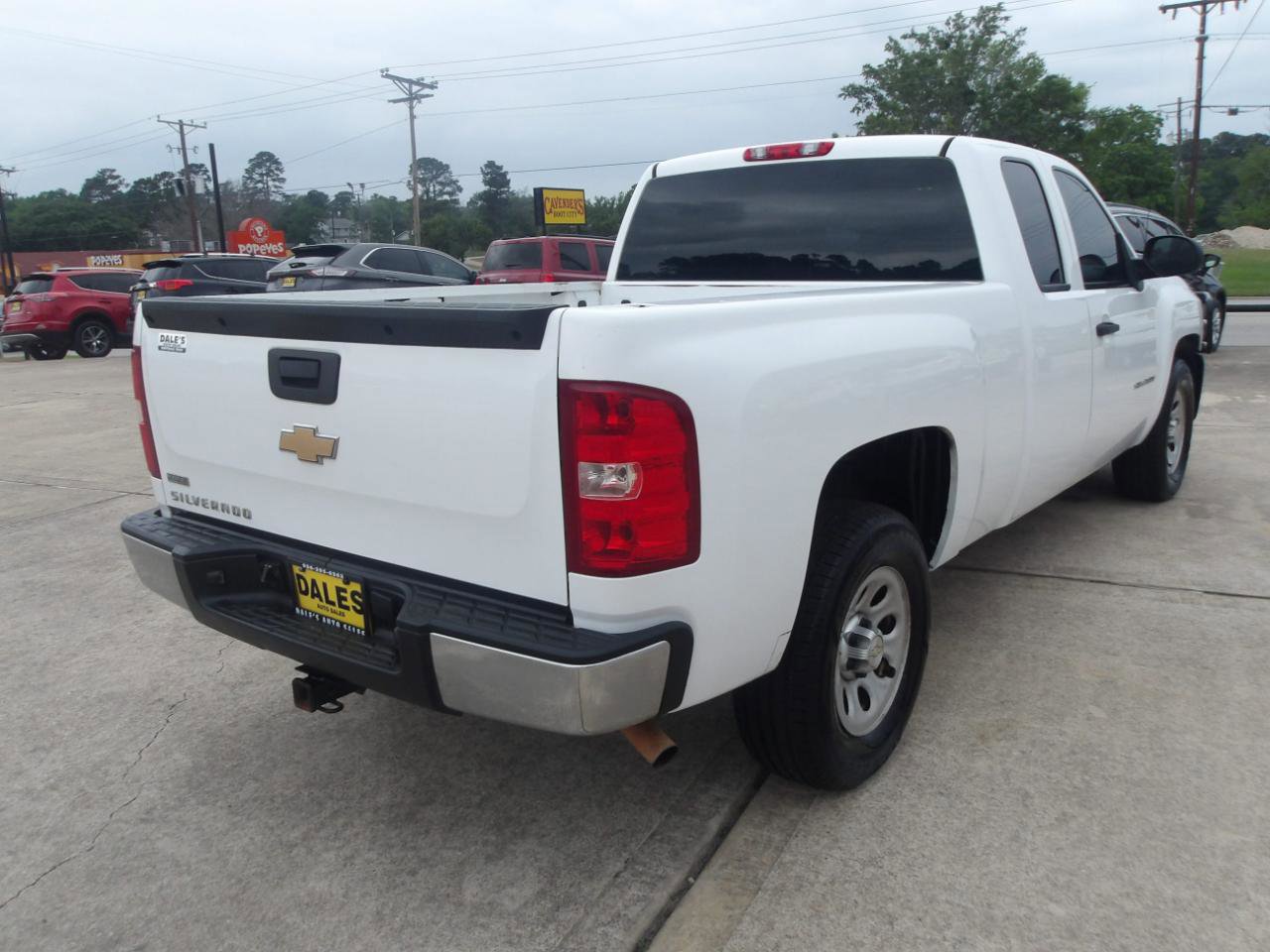 Used 2010 Chevrolet Silverado 1500 W/T RWD image 11