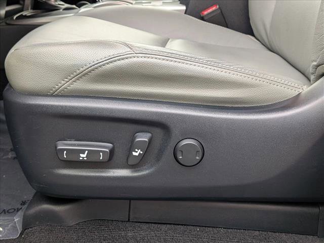 Used 2020 Toyota 4Runner SR5 image 11