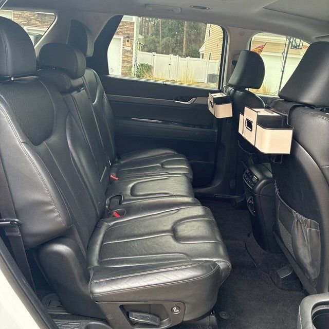 Used 2022 Hyundai Palisade SEL w/ 8P Bench Seat Package image 18
