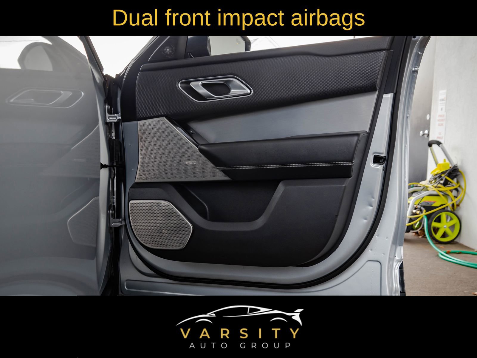 Used 2019 Land Rover Range Rover Velar R-Dynamic SE image 28