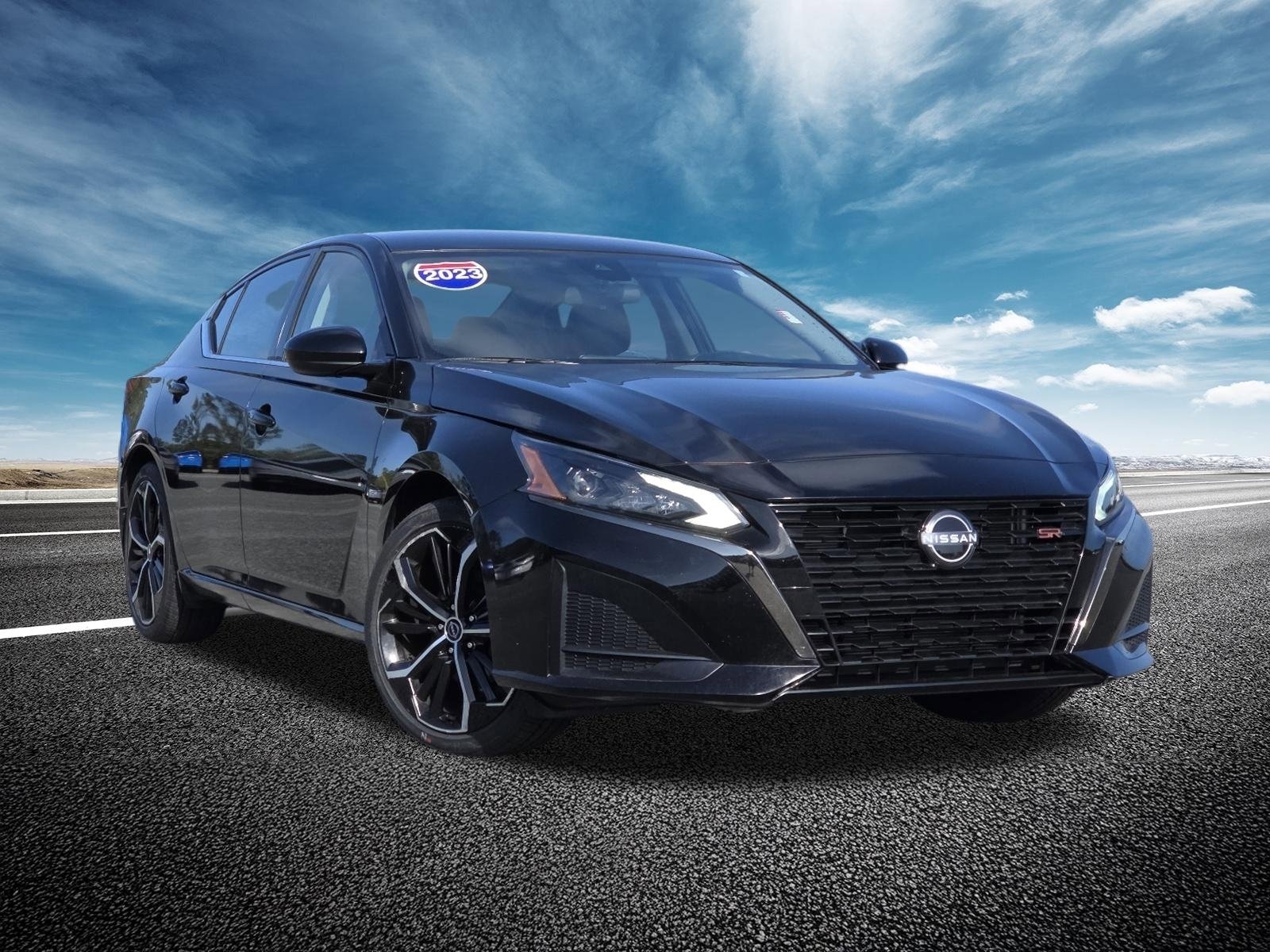 Used 2023 Nissan Altima 2.5 SR video 2