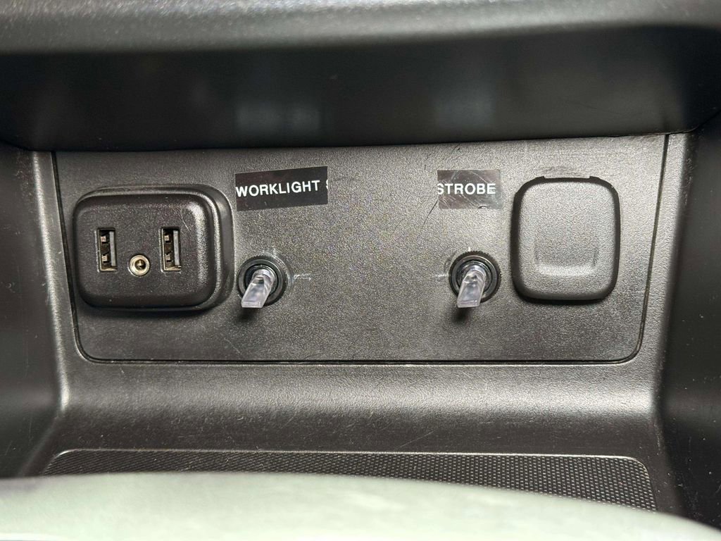 Used 2021 Chevrolet Colorado LT w/ Fleet Safety Package AWD/4WD image 12