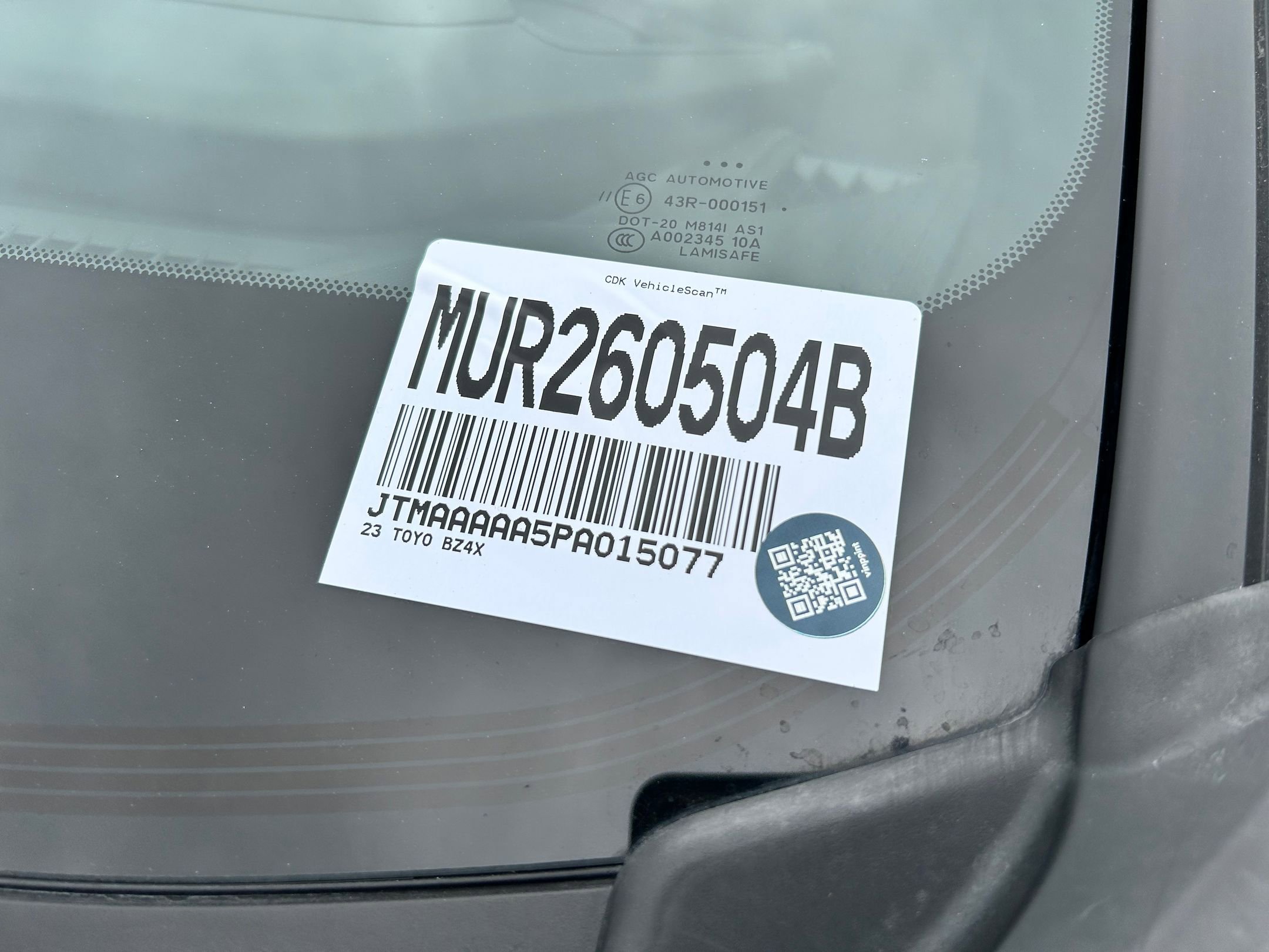 Used 2023 Toyota bZ4X XLE w/ Weather Package image 32