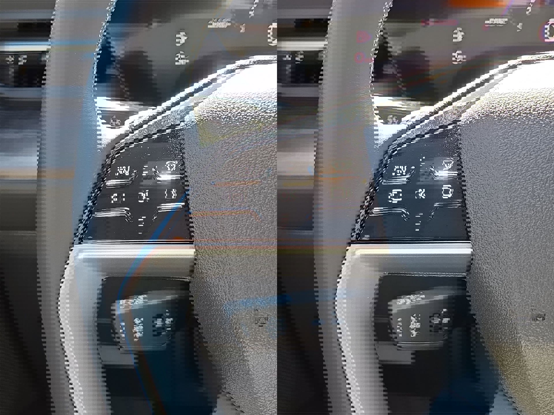 Certified 2025 Audi Q5 Premium Plus w/ Premium Plus image 21