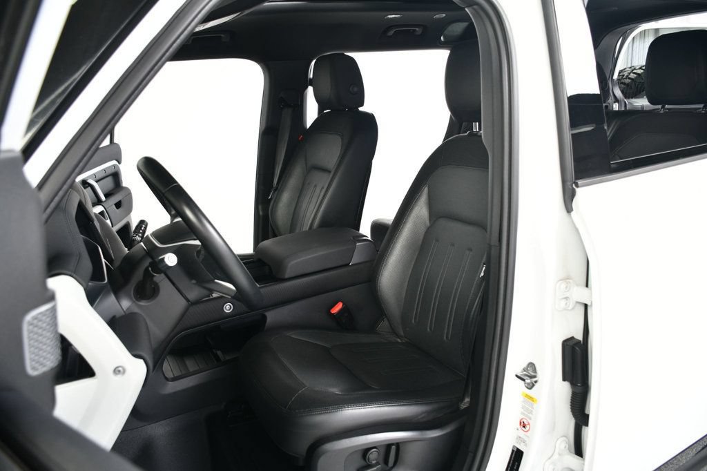 Used 2022 Land Rover Defender 110 X-Dynamic SE AWD/4WD image 31