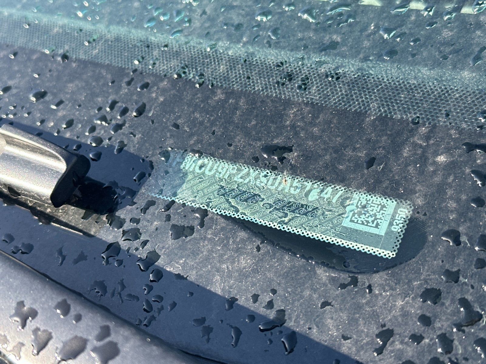 Used 2025 Ford Escape ST-Line Elite w/ Premium Technology Package image 3