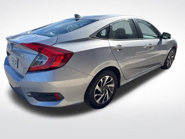 Used 2018 Honda Civic EX image 3