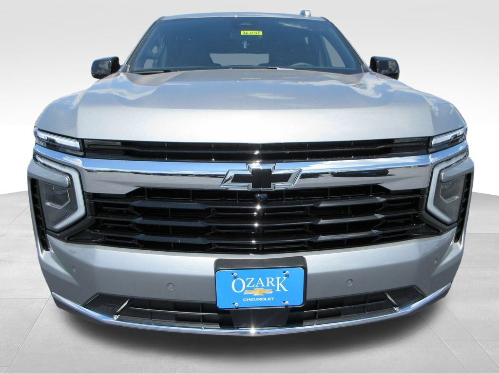 New 2026 Chevrolet Tahoe LS w/ LPO, Dark Essentials Package AWD/4WD image 9