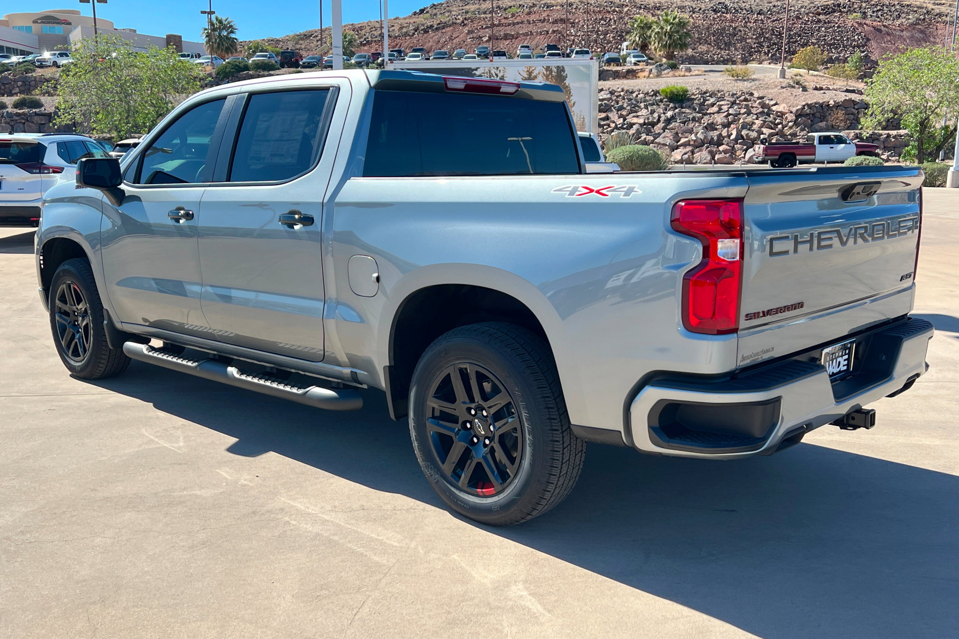New 2026 Chevrolet Silverado 1500 RST w/ Redline Edition AWD/4WD image 3