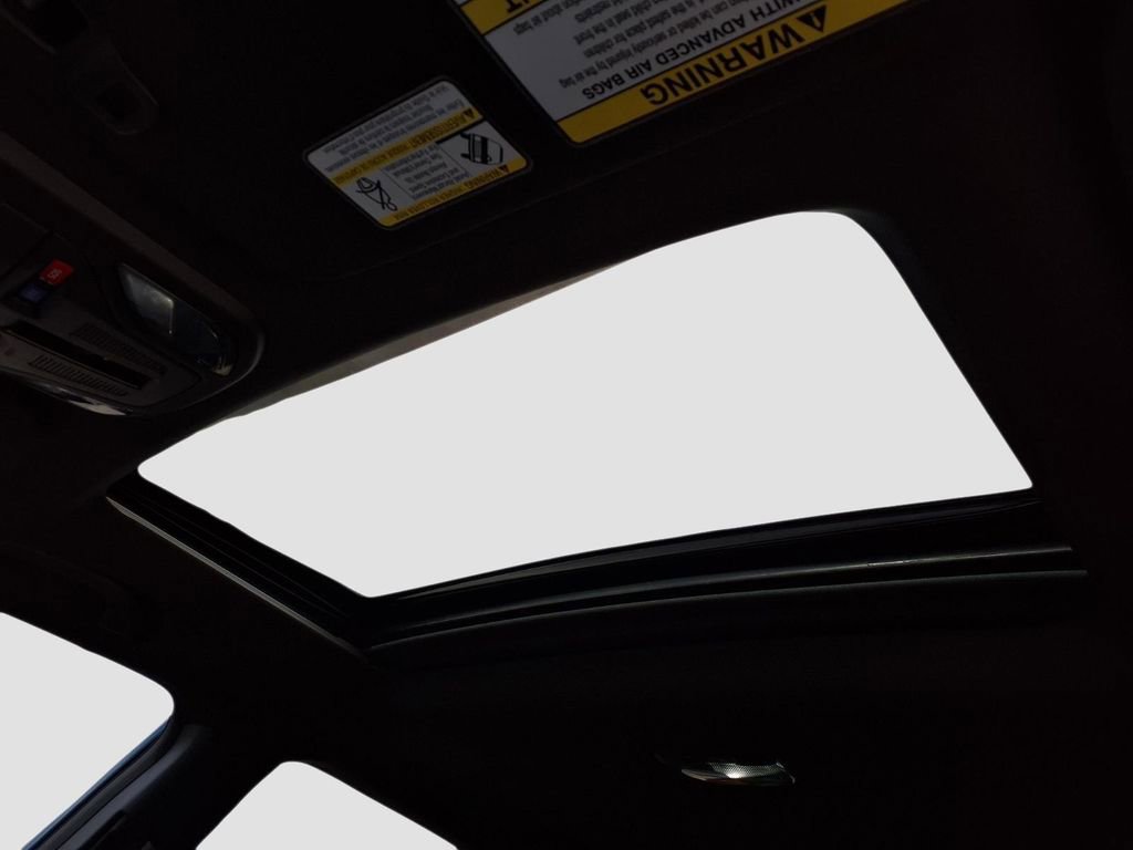 Used 2022 Subaru Outback Wilderness image 16