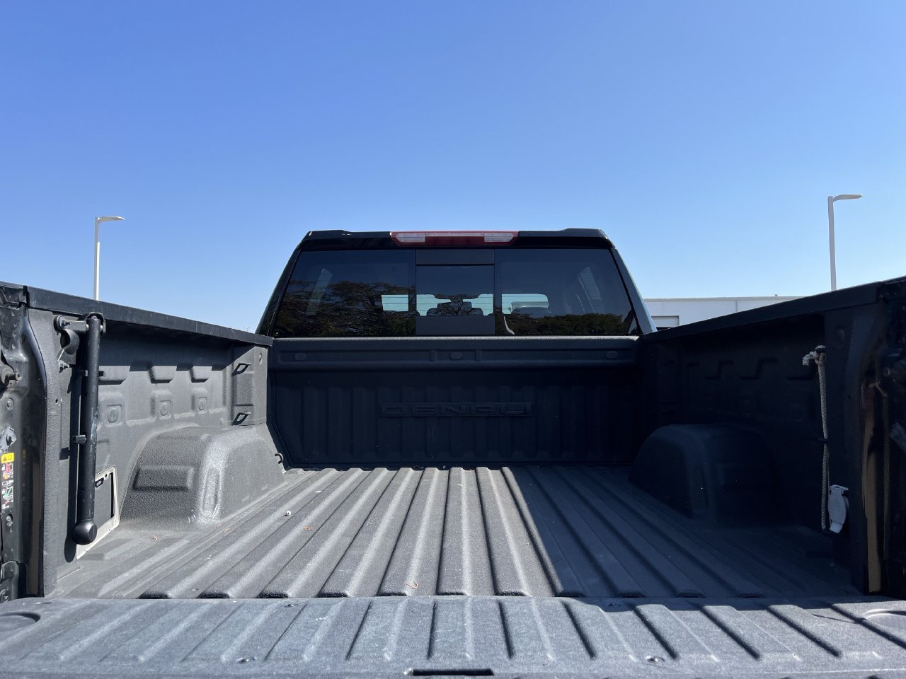 Used 2022 GMC Sierra 1500 Denali w/ Denali Premium Package AWD/4WD image 29