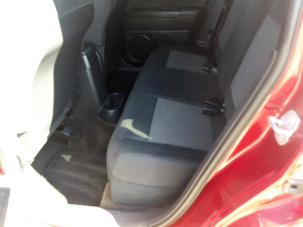 Used 2014 Jeep Patriot Latitude FWD image 17