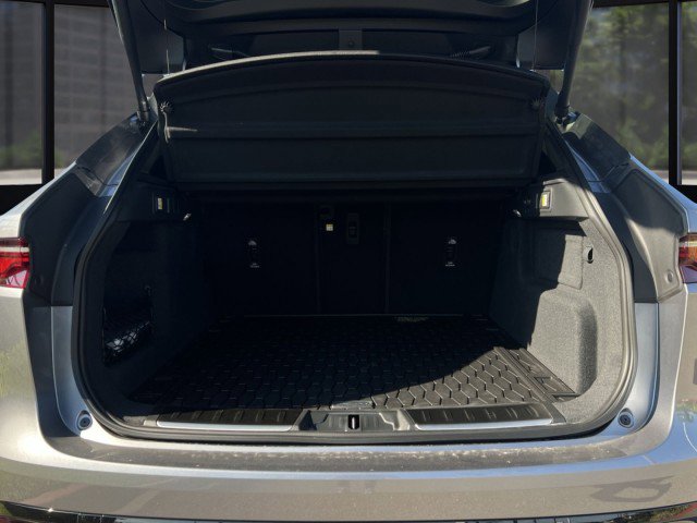 New 2026 Jaguar F-PACE R-Dynamic S image 18