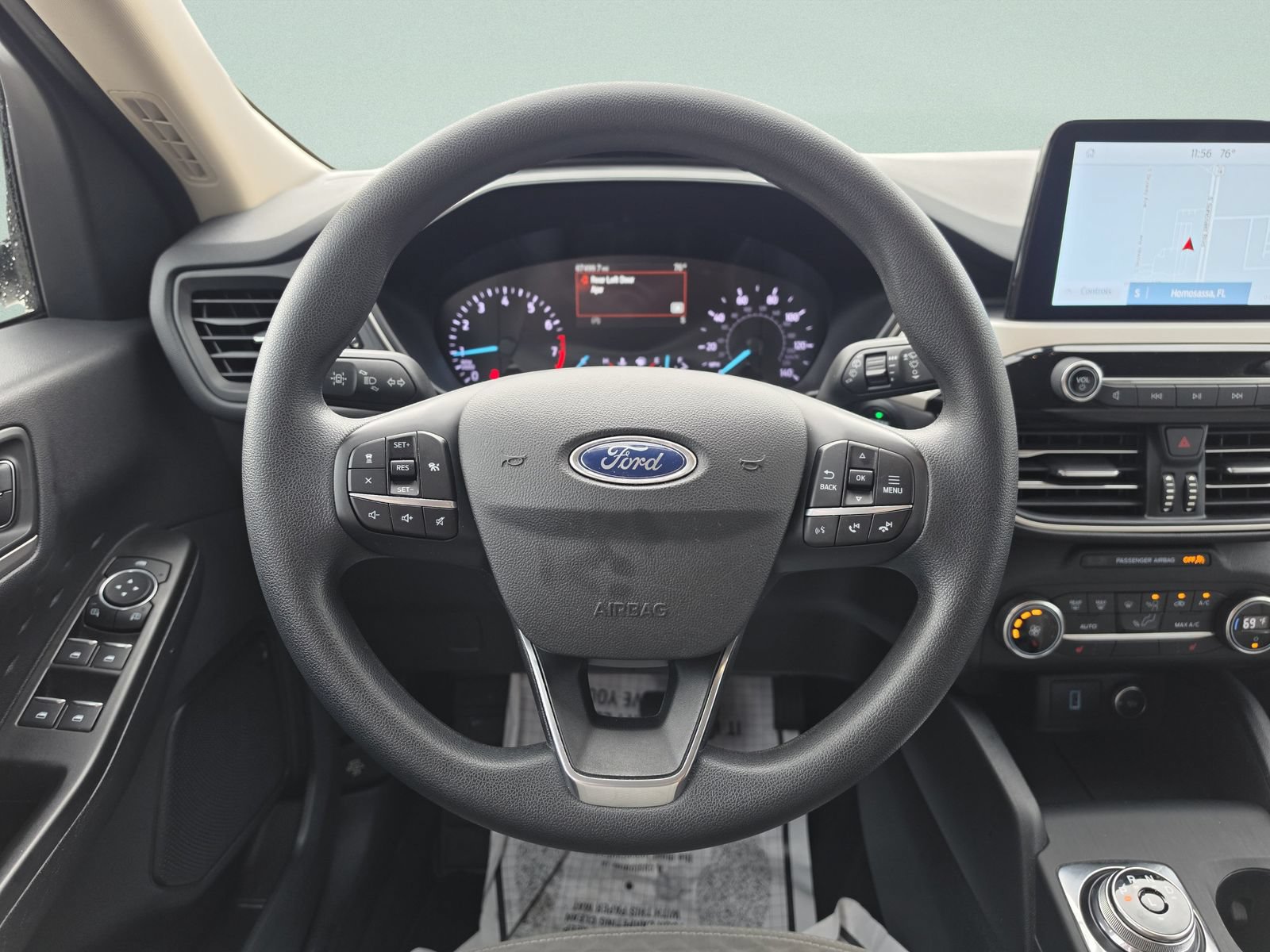 Used 2020 Ford Escape SE FWD image 19