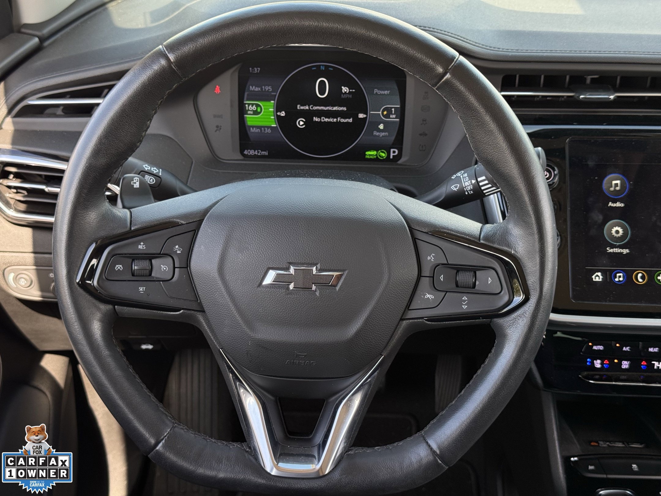 Used 2023 Chevrolet Bolt EUV LT w/ Convenience Package FWD image 13