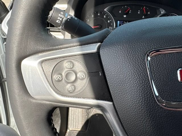 Used 2017 GMC Acadia SLT AWD/4WD image 18