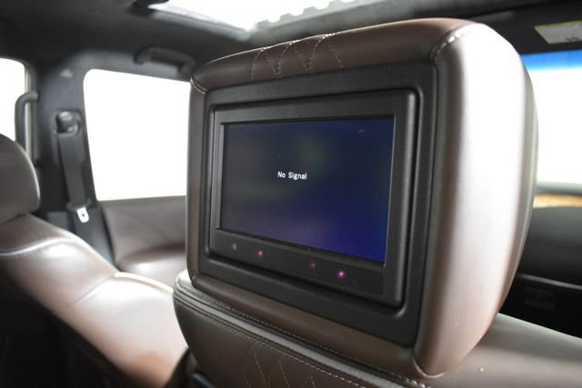 Used 2017 INFINITI QX80 Limited w/ All Season Package image 39