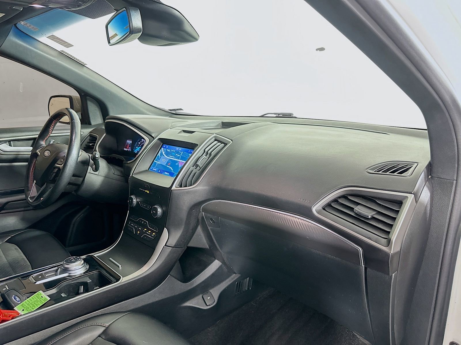 Used 2020 Ford Edge ST-Line FWD image 28