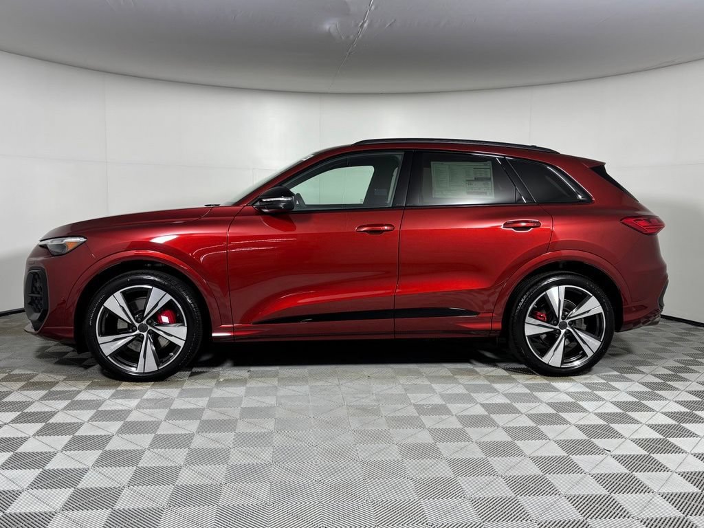 New 2026 Audi SQ5 Prestige AWD/4WD image 4