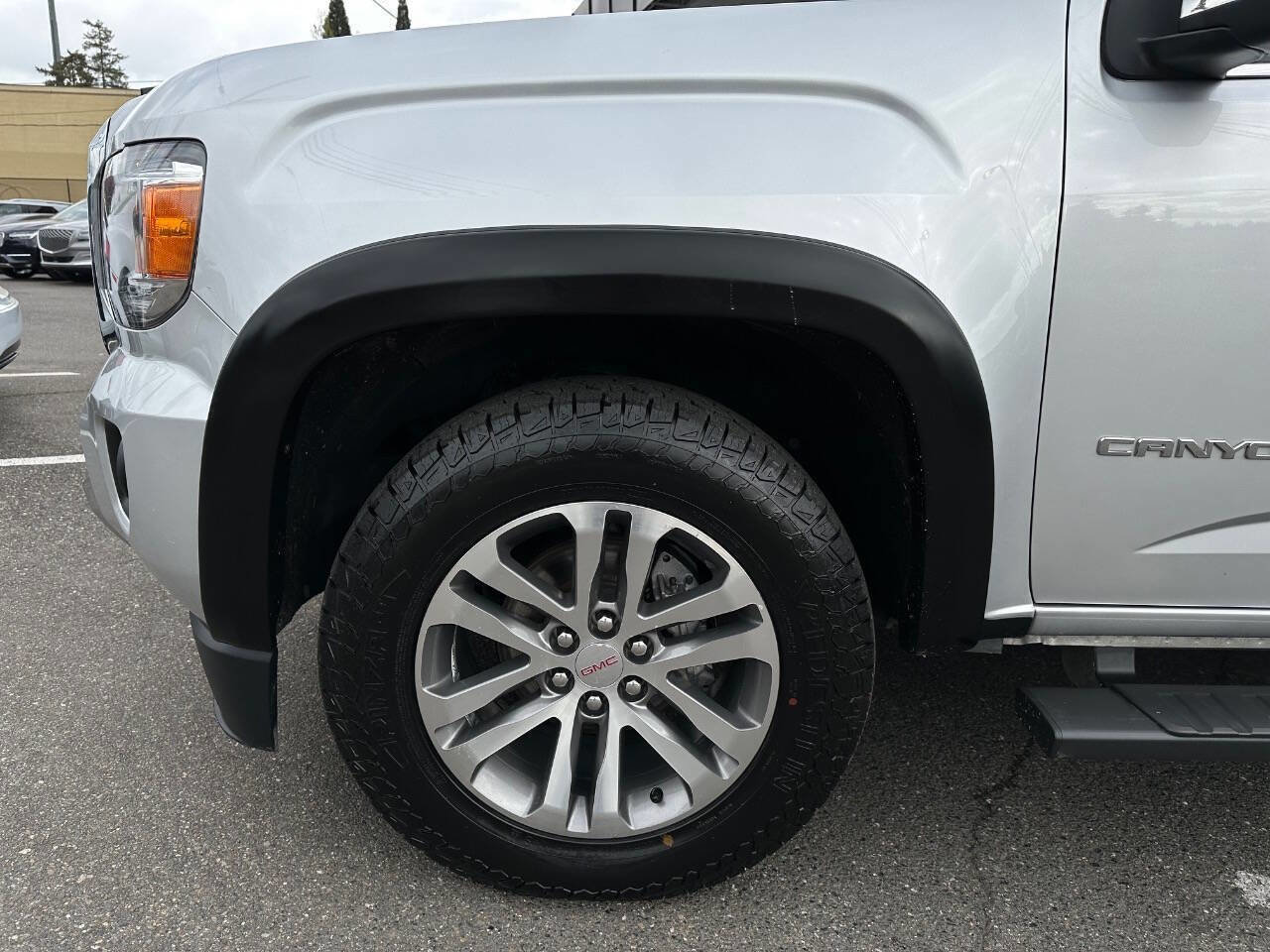 Used 2016 GMC Canyon SLT AWD/4WD image 15