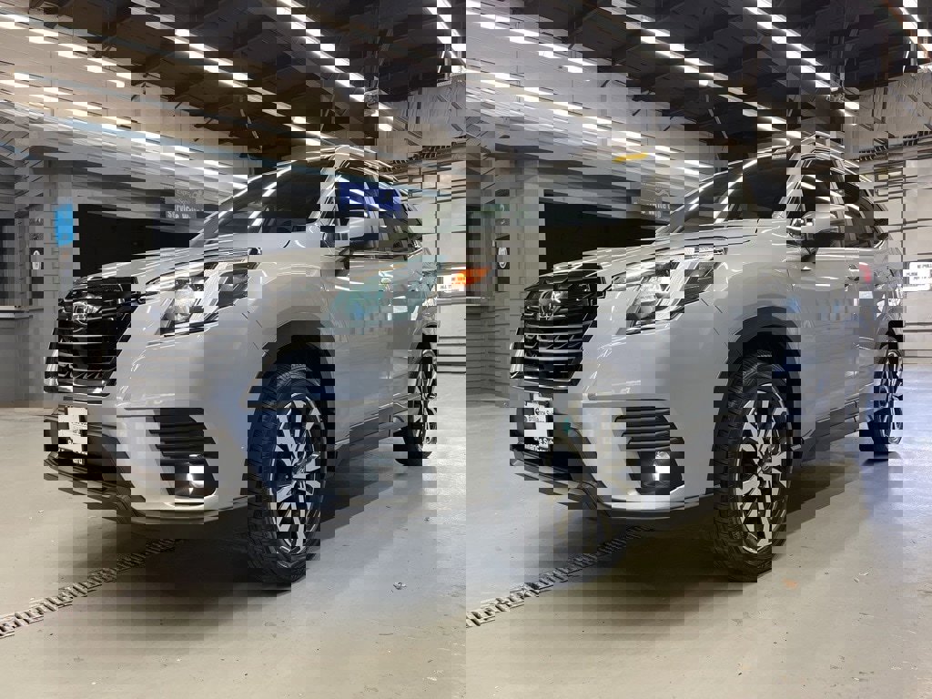 Certified 2024 Subaru Forester Limited image 3