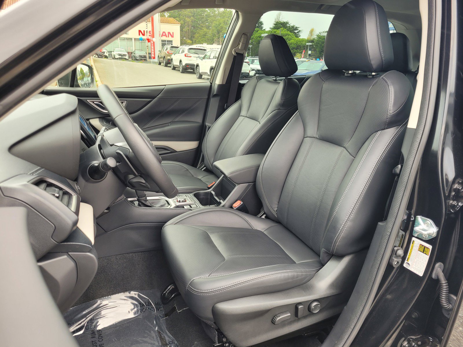 Certified 2023 Subaru Forester Limited AWD/4WD image 18