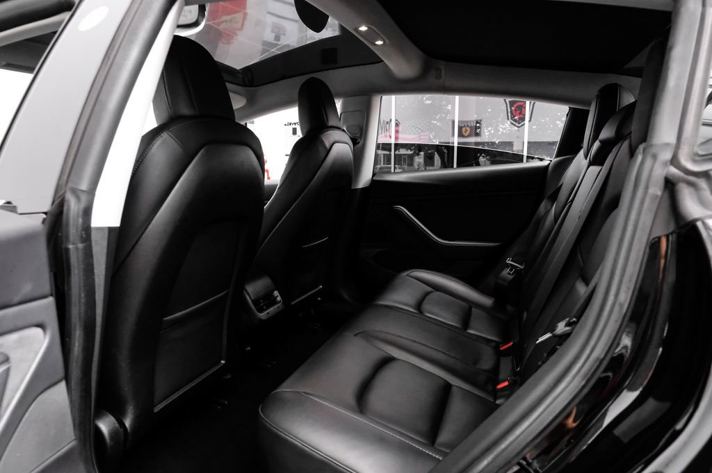 Used 2019 Tesla Model 3 Standard Range RWD image 42
