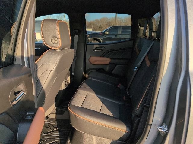 New 2026 GMC Canyon AT4 image 6