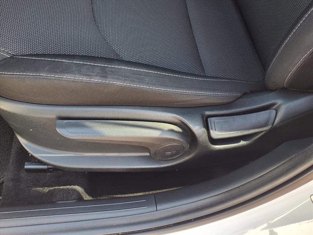 Used 2024 Kia Forte LXS w/ LXS Technology Package FWD image 5