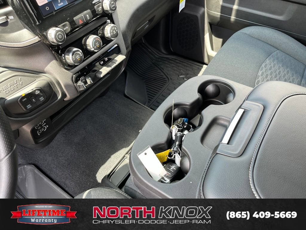 New 2026 RAM 2500 Warlock AWD/4WD image 10