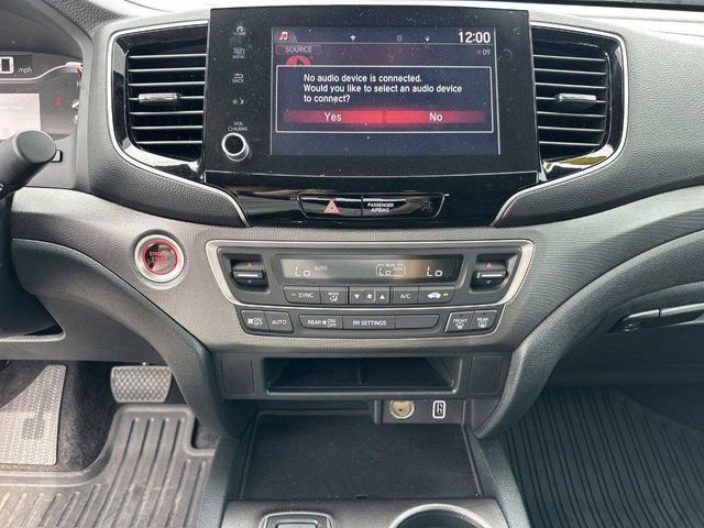 Used 2023 Honda Ridgeline Sport image 19