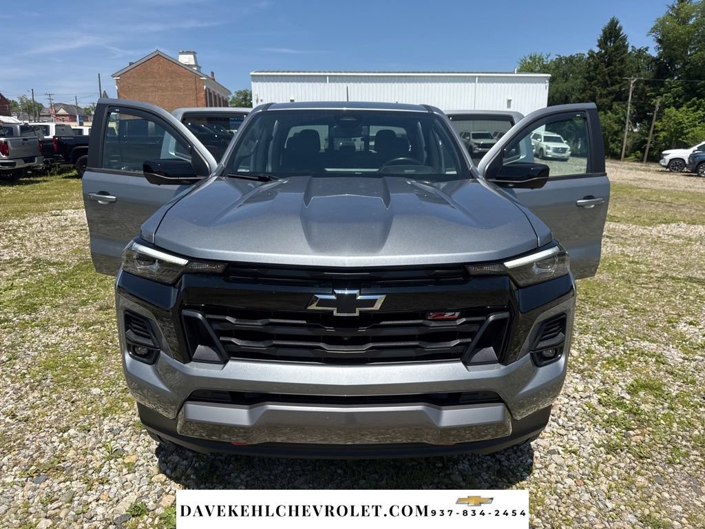 Used 2023 Chevrolet Colorado Z71 w/ Z71 Convenience Package 2 AWD/4WD image 39