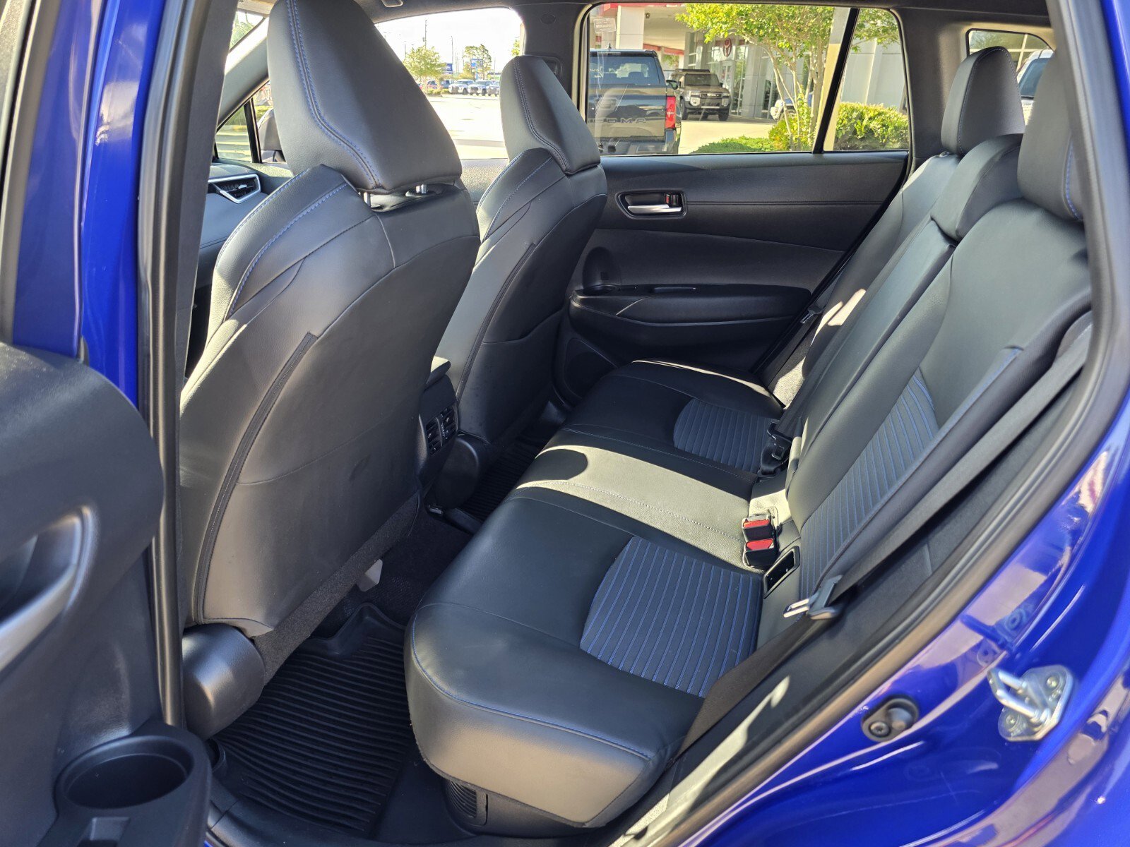 Used 2024 Toyota Corolla Cross S w/ Convenience Package AWD/4WD image 9