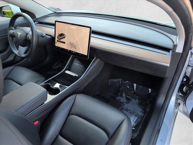 Used 2018 Tesla Model 3 Long Range image 23