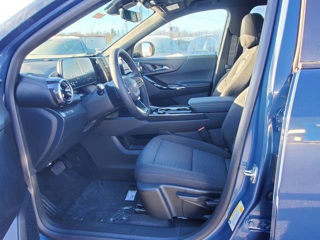 New 2026 Chevrolet Equinox LT image 11