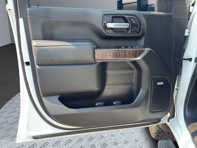 Used 2022 GMC Sierra 2500 Denali AWD/4WD image 13