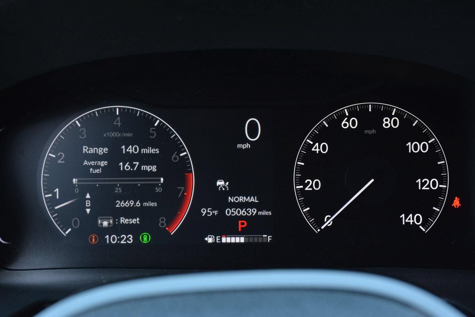 Used 2023 Honda Pilot LX image 24