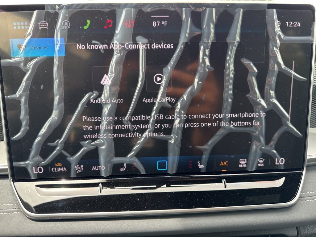 Certified 2026 Volkswagen Tiguan SE R-Line FWD image 30