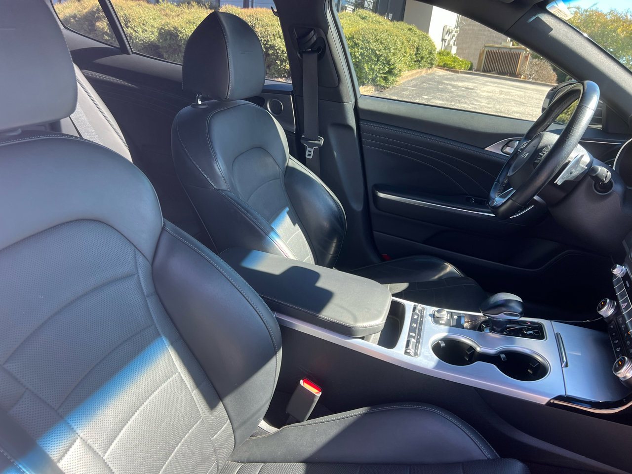 Used 2022 Kia Stinger GT2 image 45