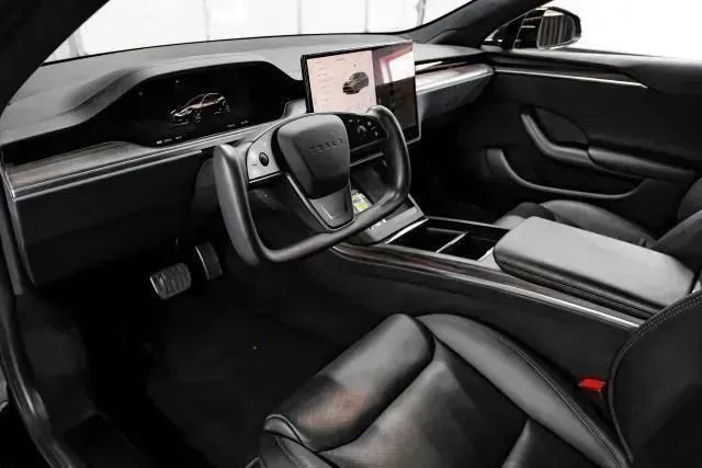 Used 2022 Tesla Model S Standard Range AWD/4WD image 3