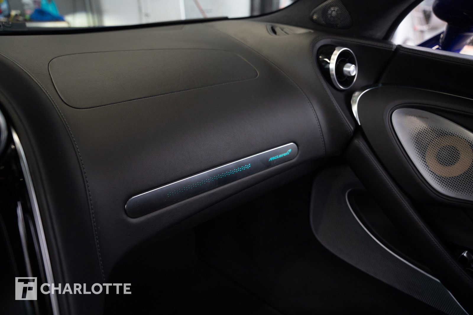 Used 2022 McLaren GT image 29