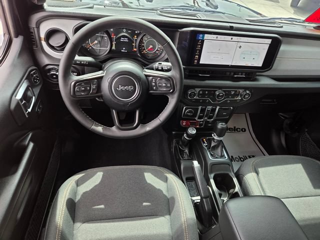 Used 2025 Jeep Wrangler Unlimited Sport AWD/4WD image 12