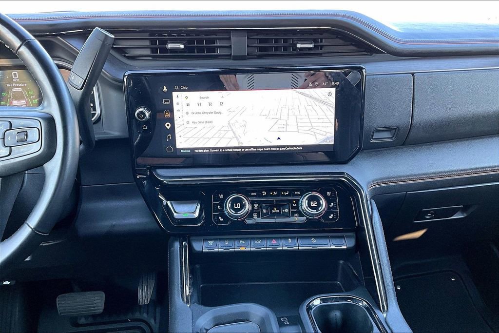 Used 2024 GMC Sierra 2500 AT4 w/ AT4 Premium Plus Package image 8