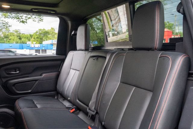 Used 2023 Nissan Titan PRO-4X w/ Pro-4x Convenience Package AWD/4WD image 40