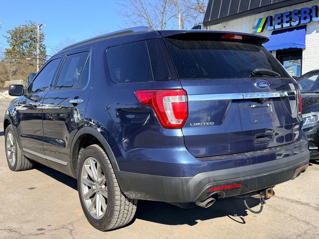 Used 2016 Ford Explorer Limited image 5